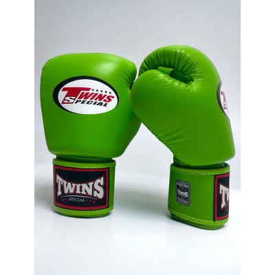 Боксерские перчатки Twins Special BGVL3 green neon 16 oz